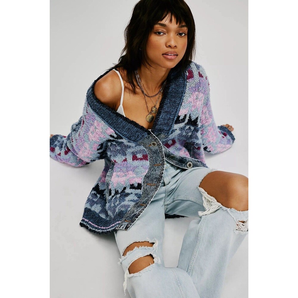 Free People Bluebell Oversized Cardigan Small Denim Aztec Boho Indie Sleeze Top - Picture 3 of 11